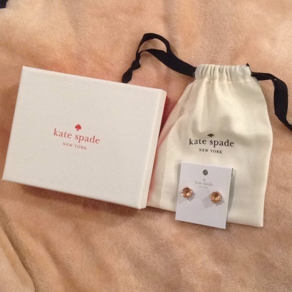 ♠️Kate Spade♠️ Peach Small Gumdrop Stud Earrings - Picture 7 of 8